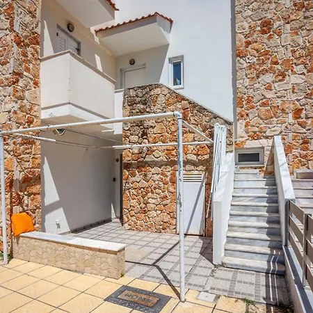 Betty Seaside Villa *