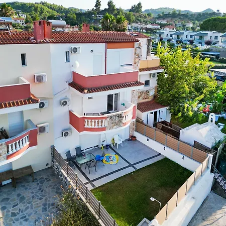 Betty Seaside Pefkochori