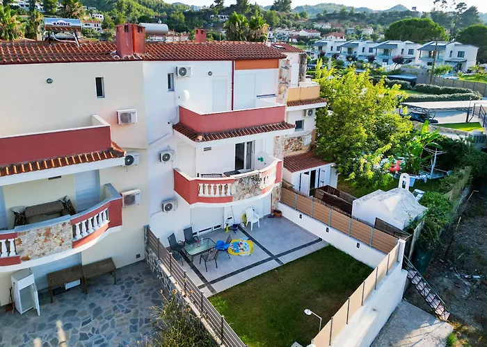 Betty Seaside Pefkochori