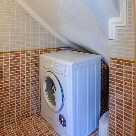 ヴィラ Betty Seaside ペフコホリ