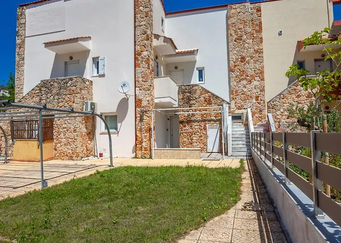 Betty Seaside * Pefkochori