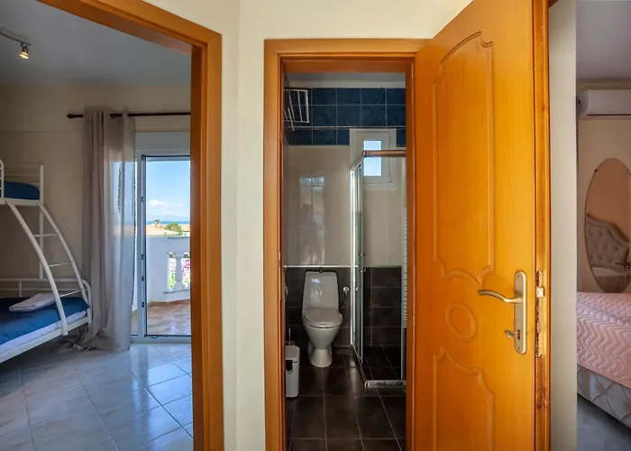 Betty Seaside Pefkochori